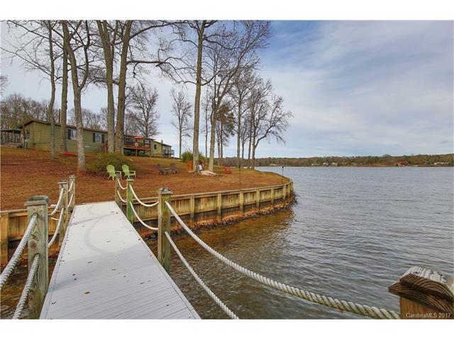 488 Squirrel Ln, Clover, SC 29710 photo 6