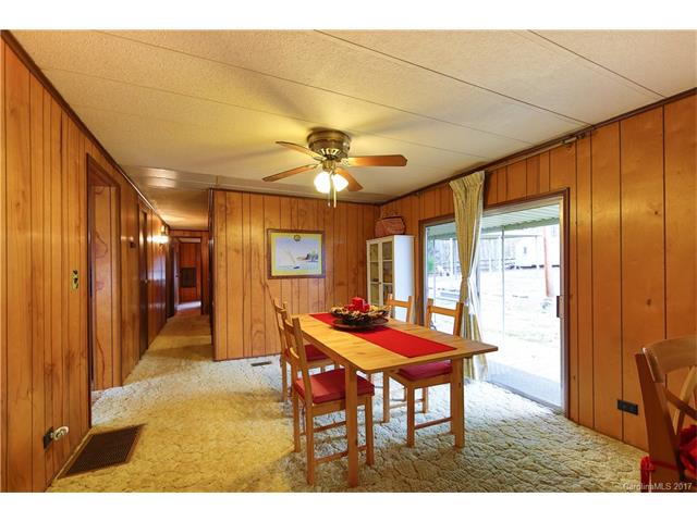 488 Squirrel Ln, Clover, SC 29710 photo 15