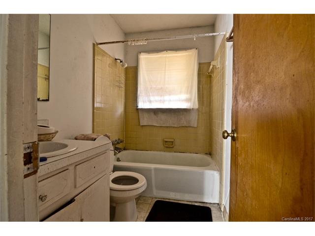1009 Griffith Rd, Monroe, NC 28112 photo 9