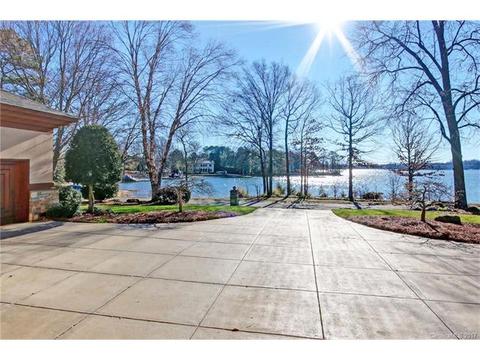 22938 Torrence Chapel Rd, Cornelius, NC 28031 photo 6