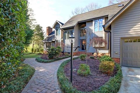 20200 Lola Cir, Cornelius, NC 28031 photo 2