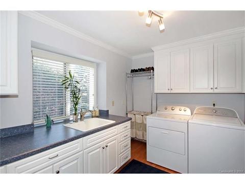 20200 Lola Cir, Cornelius, NC 28031 photo 12