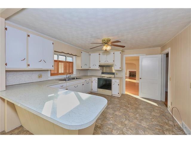 1003 E 13th St, Kannapolis, NC 28083 photo 8