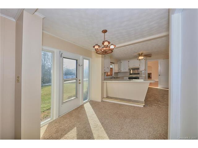 1003 E 13th St, Kannapolis, NC 28083 photo 4