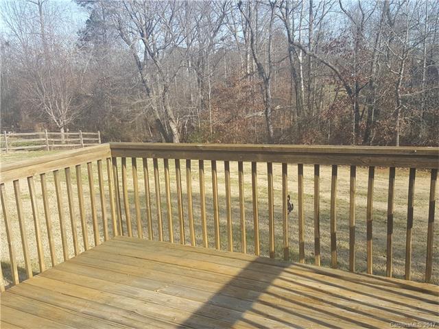 4924 Pond Ct, Conover, NC 28613 photo 14