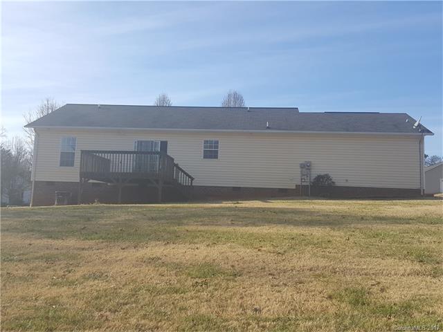 4924 Pond Ct, Conover, NC 28613 photo 13