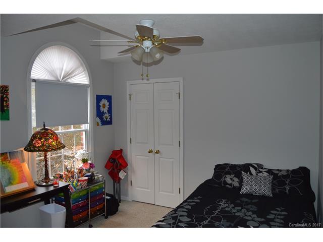 167 Ashford Dr, Olin, NC 28660 photo 12