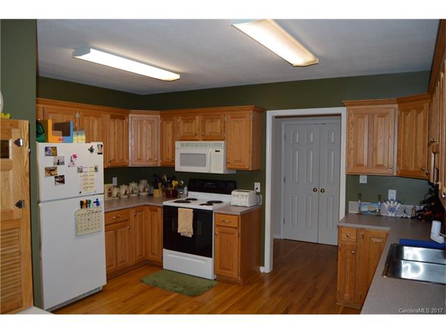 167 Ashford Dr, Olin, NC 28660 photo 6