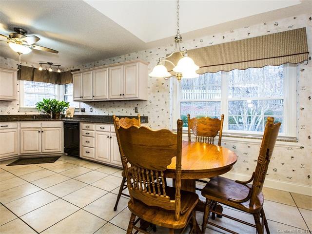 1323 Crown Ridge Dr, Fort Mill, SC 29708 photo 9