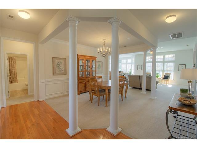 533 Fair Oaks Dr, Fort Mill, SC 29708 photo 4