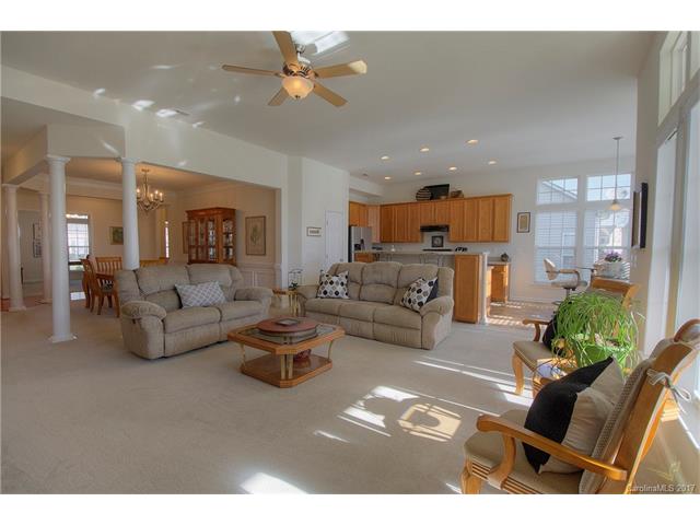 533 Fair Oaks Dr, Fort Mill, SC 29708 photo 8