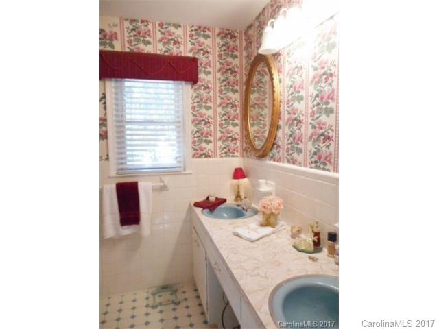 942 Meadow Dr, Lancaster, SC 29720 photo 11