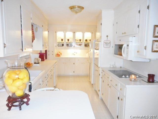942 Meadow Dr, Lancaster, SC 29720 photo 4