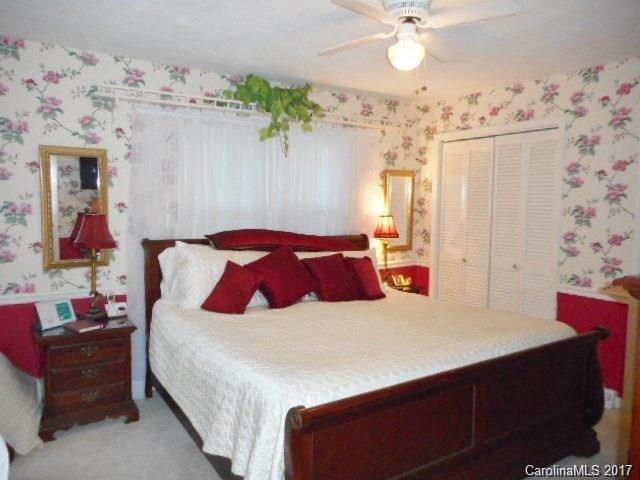 942 Meadow Dr, Lancaster, SC 29720 photo 8