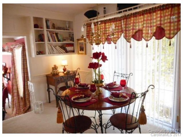 942 Meadow Dr, Lancaster, SC 29720 photo 5