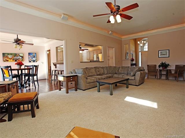 435 S Atlantic Dr, Fort Mill, SC 29708 photo 9