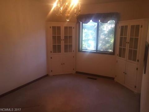 101 Edwards Rd, Cedar Mountain, NC 28718 photo 3