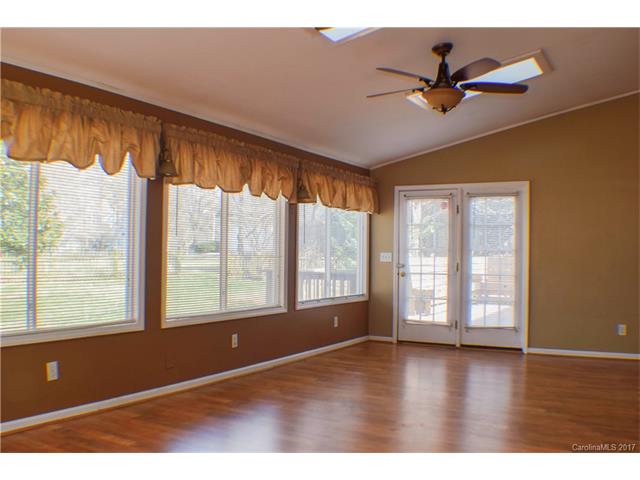 20621 Willow Pond Rd, Cornelius, NC 28031 photo 9