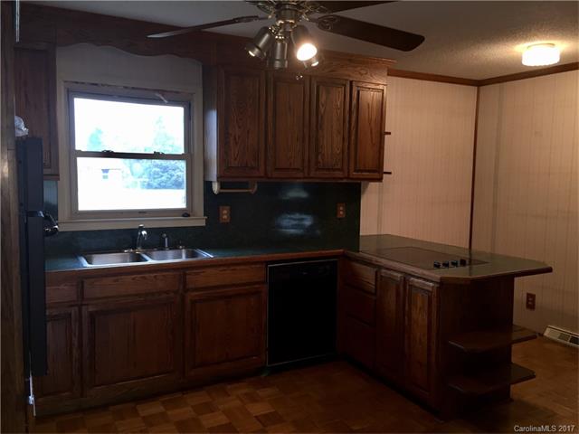 470 Chapparal Dr, Salisbury, NC 28146 photo 8