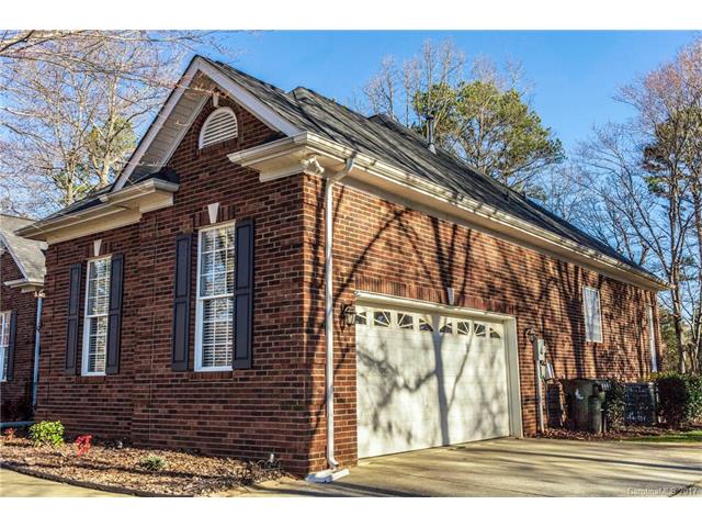 3220 Oglethorpe Ln, Monroe, NC 28110 photo 2