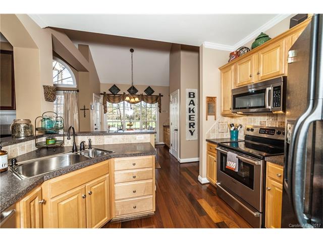 3220 Oglethorpe Ln, Monroe, NC 28110 photo 8