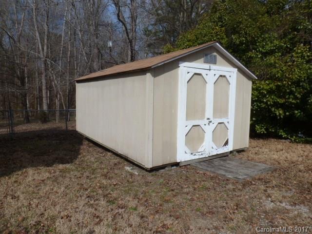 2309 Ross Cauthen Rd, Lancaster, SC 29720 photo 2