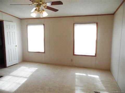 111 Sheffield Rd, Harmony, NC 28634 photo 8