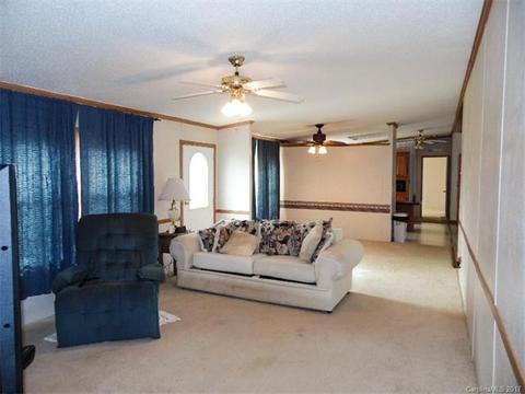 111 Sheffield Rd, Harmony, NC 28634 photo 4