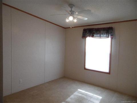 111 Sheffield Rd, Harmony, NC 28634 photo 12