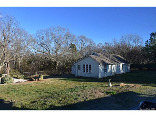 2746 Riverside Rd, Lancaster, SC 29720 photo 11