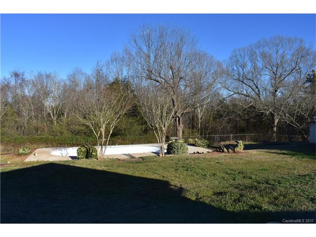 2746 Riverside Rd, Lancaster, SC 29720 photo 10