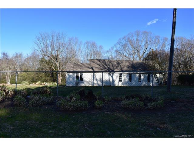 2746 Riverside Rd, Lancaster, SC 29720 photo 3