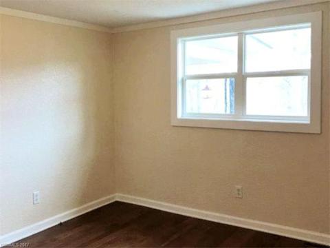 303 Lee St, Sylva, NC 28779 photo 12