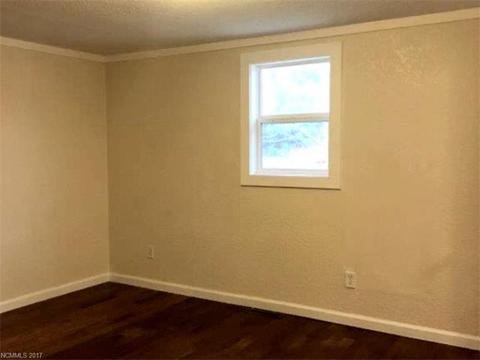 303 Lee St, Sylva, NC 28779 photo 13
