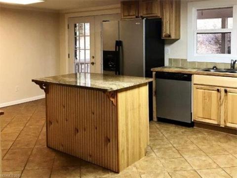 303 Lee St, Sylva, NC 28779 photo 5
