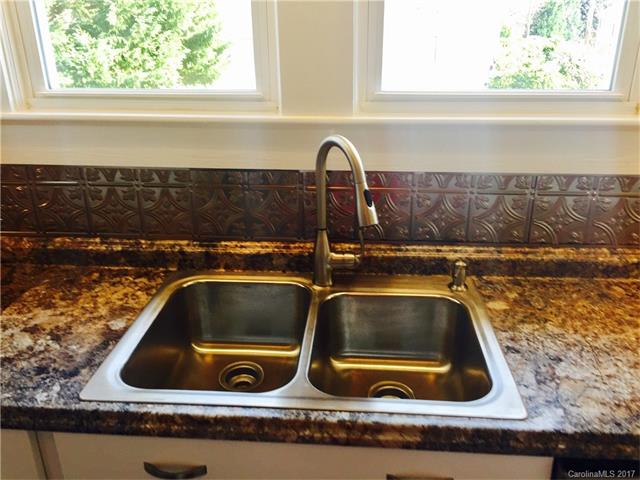 202 E 1st St, Kannapolis, NC 28083 photo 8