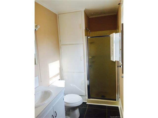 202 E 1st St, Kannapolis, NC 28083 photo 15