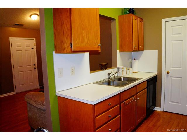 2410 Morningside Dr, Lancaster, SC 29720 photo 9