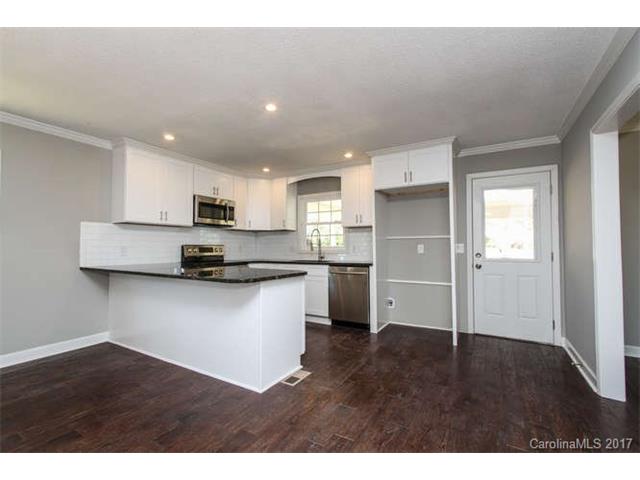 6033 Vinewood Rd, Davidson, NC 28036 photo 6