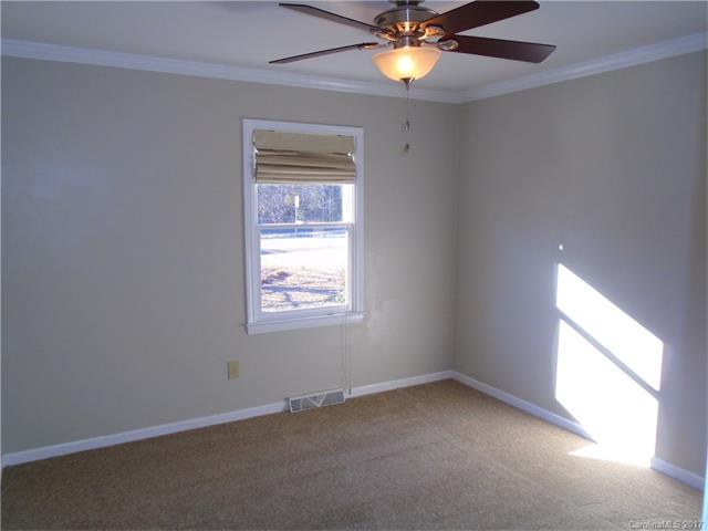 200 Farris Rd, Clover, SC 29710 photo 18