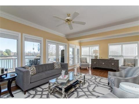 17601 Springwinds Dr, Cornelius, NC 28031 photo 4