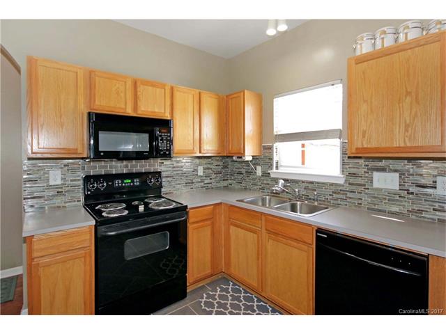 9244 Ducati Ln, Cornelius, NC 28031 photo 2