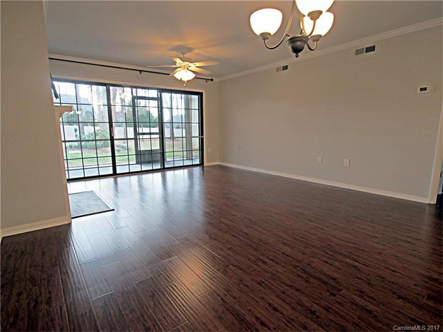 7610 Woods Ln #7, Cornelius, NC 28031 photo 4