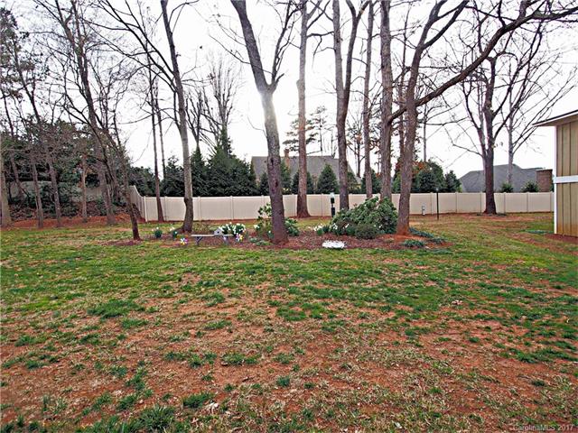 7610 Woods Ln #7, Cornelius, NC 28031 photo 14
