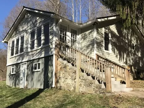 87 Pinto Trl, Sylva, NC 28779 photo 1