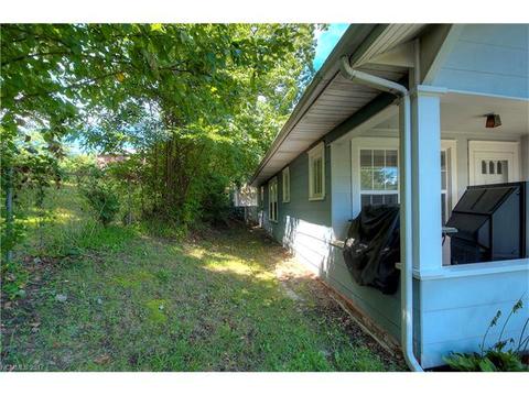 65 Hazel Ave, Spruce Pine, NC 28777 photo 4