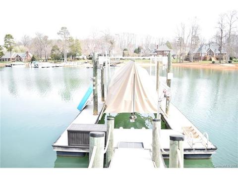 7937 Harbor Master Ct, Denver, NC 28037 photo 2
