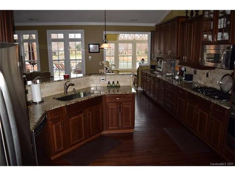 7937 Harbor Master Ct, Denver, NC 28037 photo 10