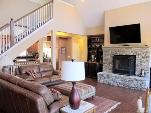 31 Lick Log Rd, Sylva, NC 28779 photo 5