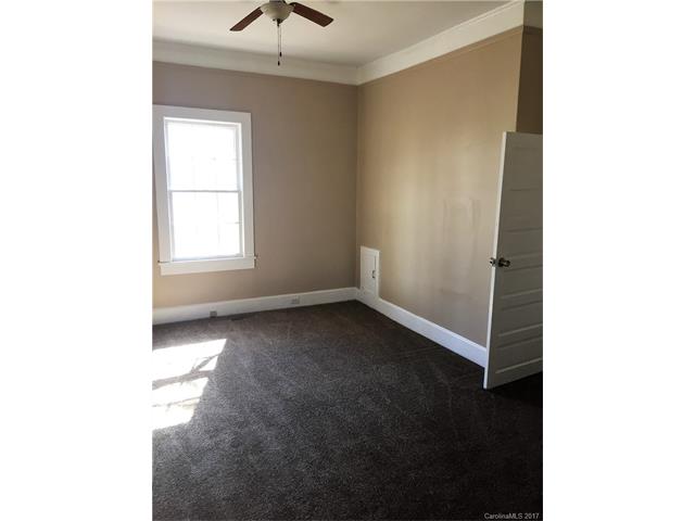 406 3rd St, Kannapolis, NC 28083 photo 5